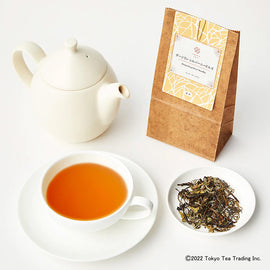 ダージリン シルバーニードルズ15g(インド･ダージリン産)　-新芽のみを使った、繊細な味わいの茶葉-【THREETEA】